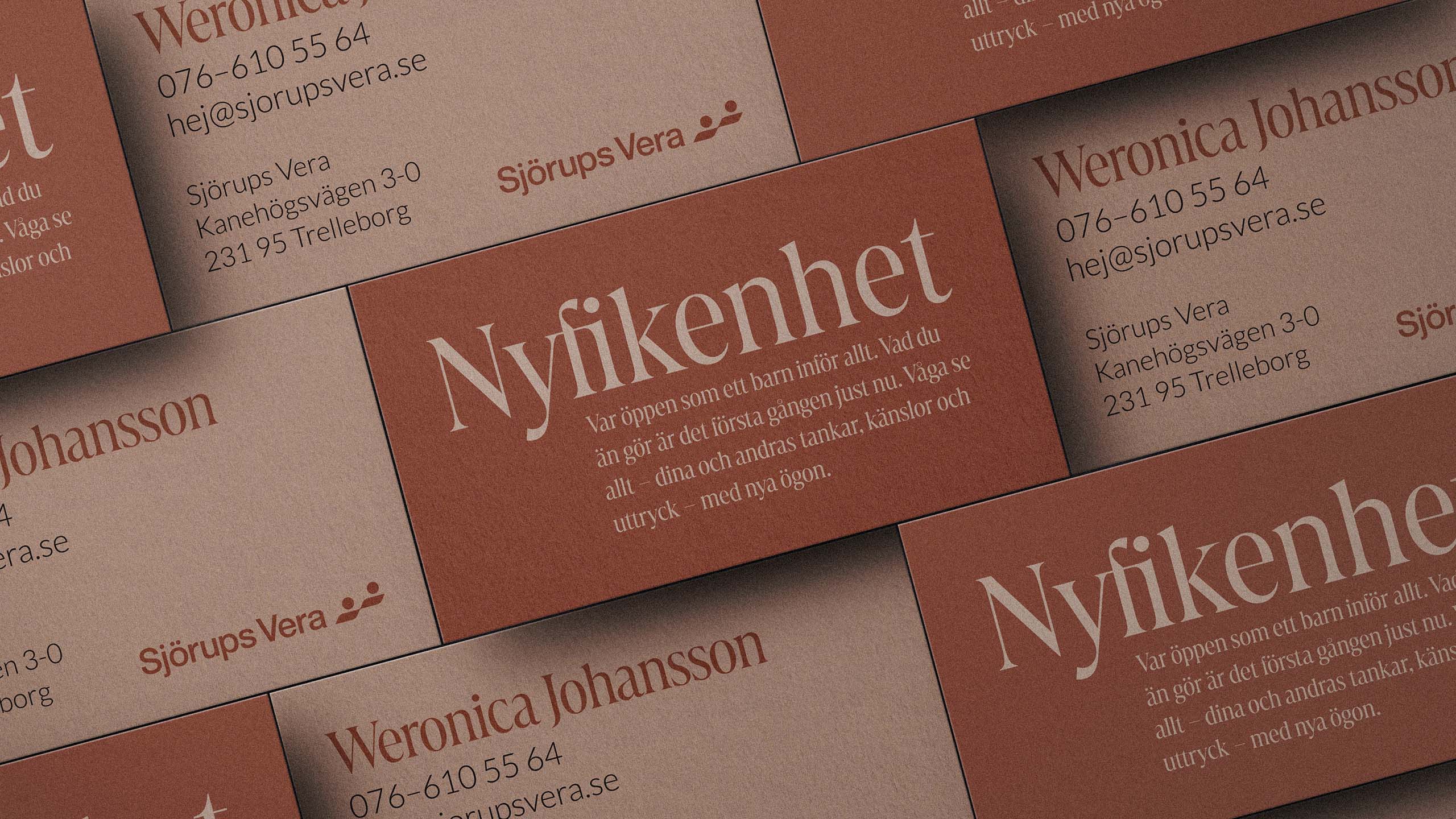 Business cards mockup with the visual identitet for Sjörups Vera.